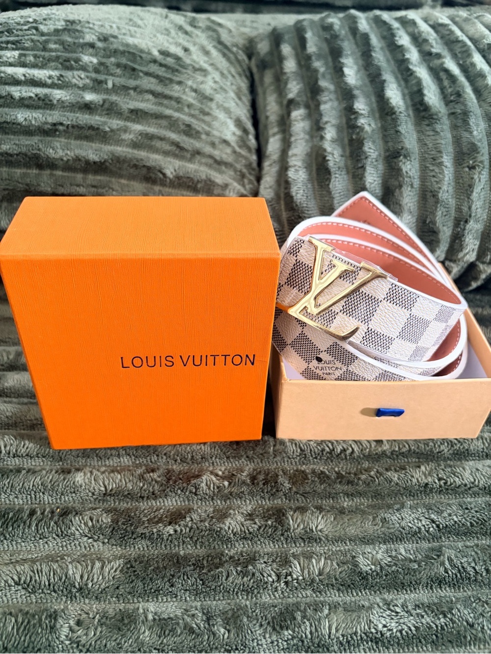 Louis Vuitton Damier Azur Belt w/Gold LV Buckle - Pale Blue & White. Size 30-33